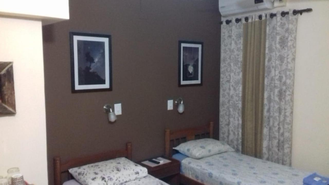 Hospedaje Los Vencejos Puerto Iguazú Kültér fotó